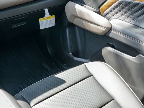 New 2026 GMC Canyon Denali AWD/4WD image 24