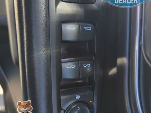 Used 2023 Chevrolet Tahoe Z71 image 18