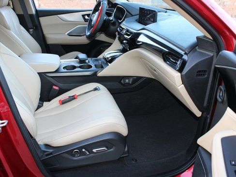 Used 2022 Acura MDX Standard image 17