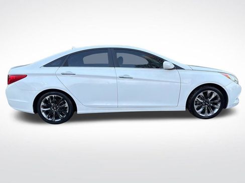 Used 2011 Hyundai Sonata SE w/ Navigation & Sunroof Pkg 4 image 5