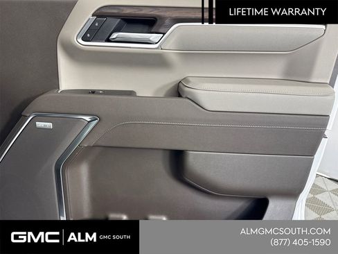 New 2026 GMC Sierra 1500 SLT w/ SLT Premium Plus Package image 16