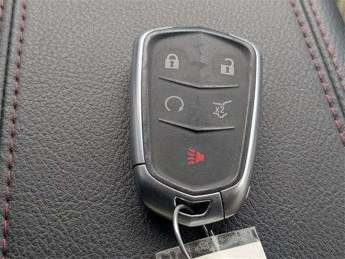 Used 2022 Cadillac XT4 Sport image 34