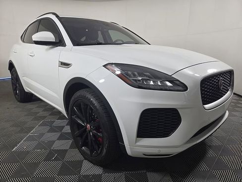 Used 2020 Jaguar E-PACE R-Dynamic SE image 4