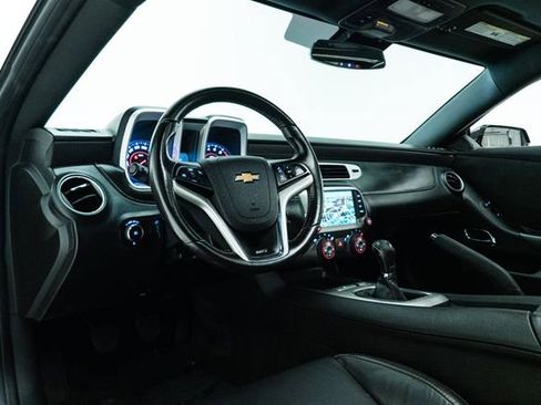 Used 2015 Chevrolet Camaro SS w/ RS Package image 21