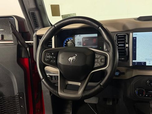 Used 2024 Ford Bronco Wildtrak AWD/4WD image 13