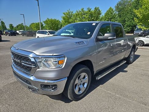 Used 2022 RAM 1500 Big Horn AWD/4WD image 3