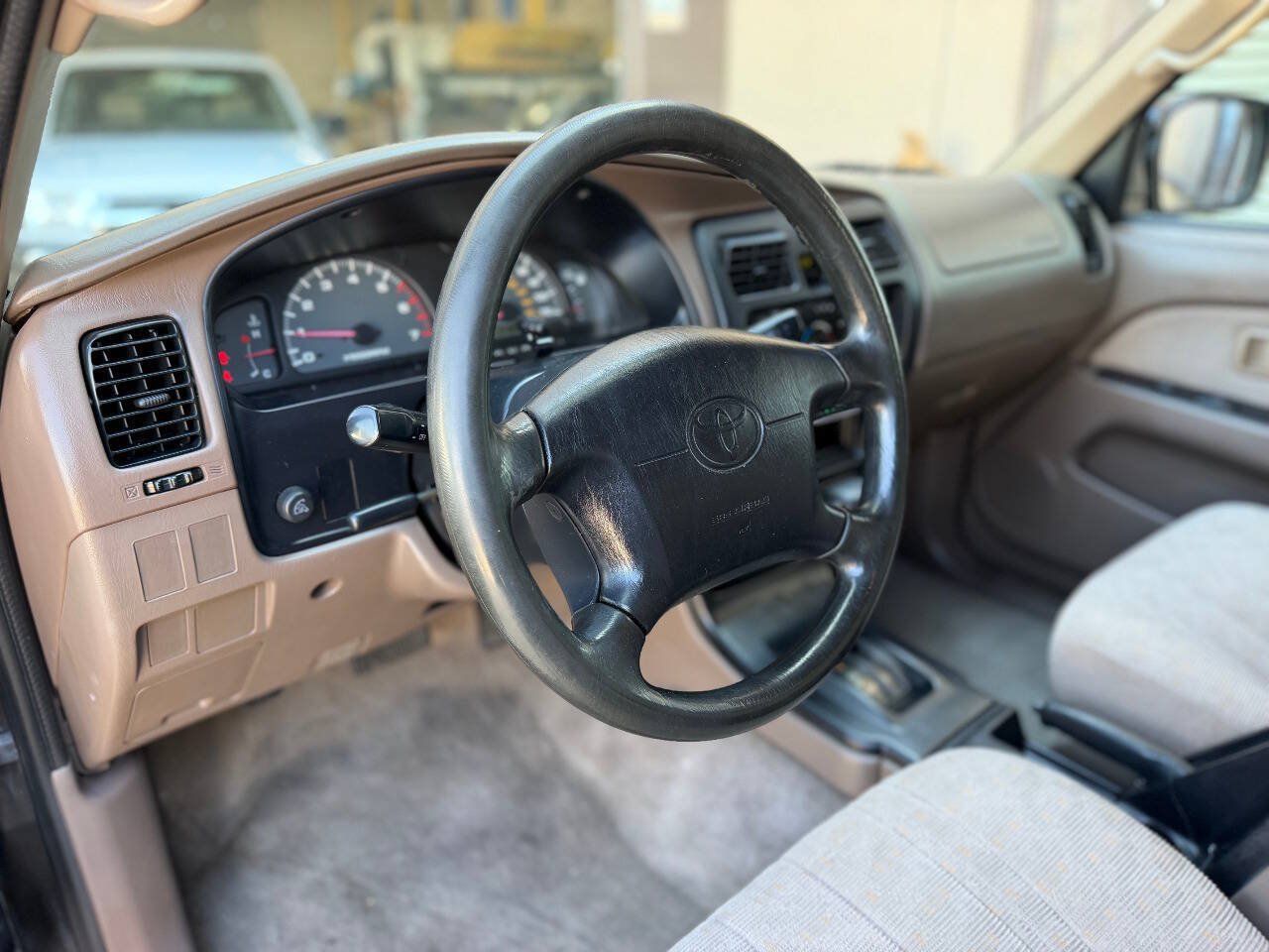 Used 2000 Toyota 4Runner 2WD w/ Upgrade Value Pkg 1 image 12