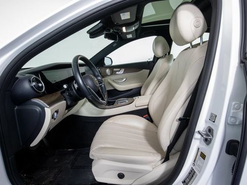 Used 2022 Mercedes-Benz E 350 Sedan w/ AMG Line Exterior image 8