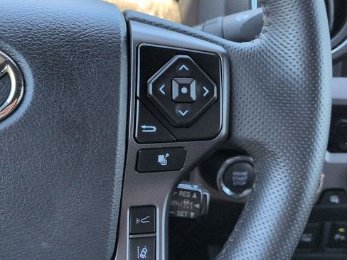 Used 2023 Toyota Tacoma TRD Off-Road w/ TRD Premium Off Road Package image 24