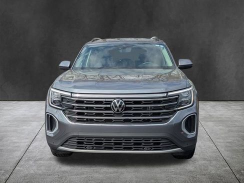 Used 2024 Volkswagen Atlas SE image 9