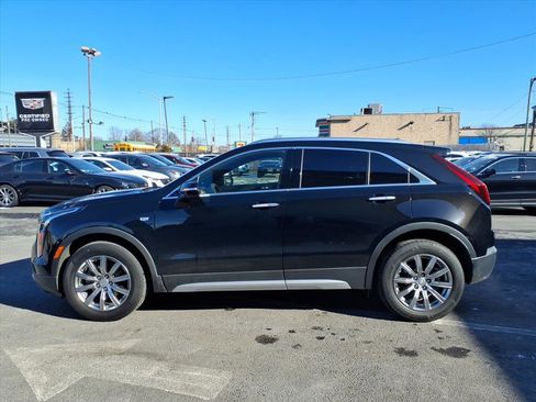 Certified 2023 Cadillac XT4 Premium Luxury w/ Cold Weather Package image 8