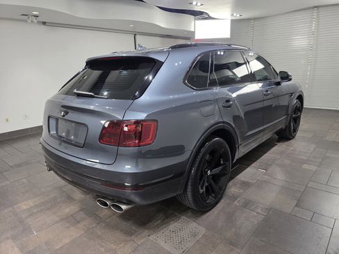 Used 2019 Bentley Bentayga image 28