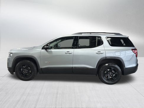 Used 2023 GMC Acadia AT4 w/ Preferred Package image 4