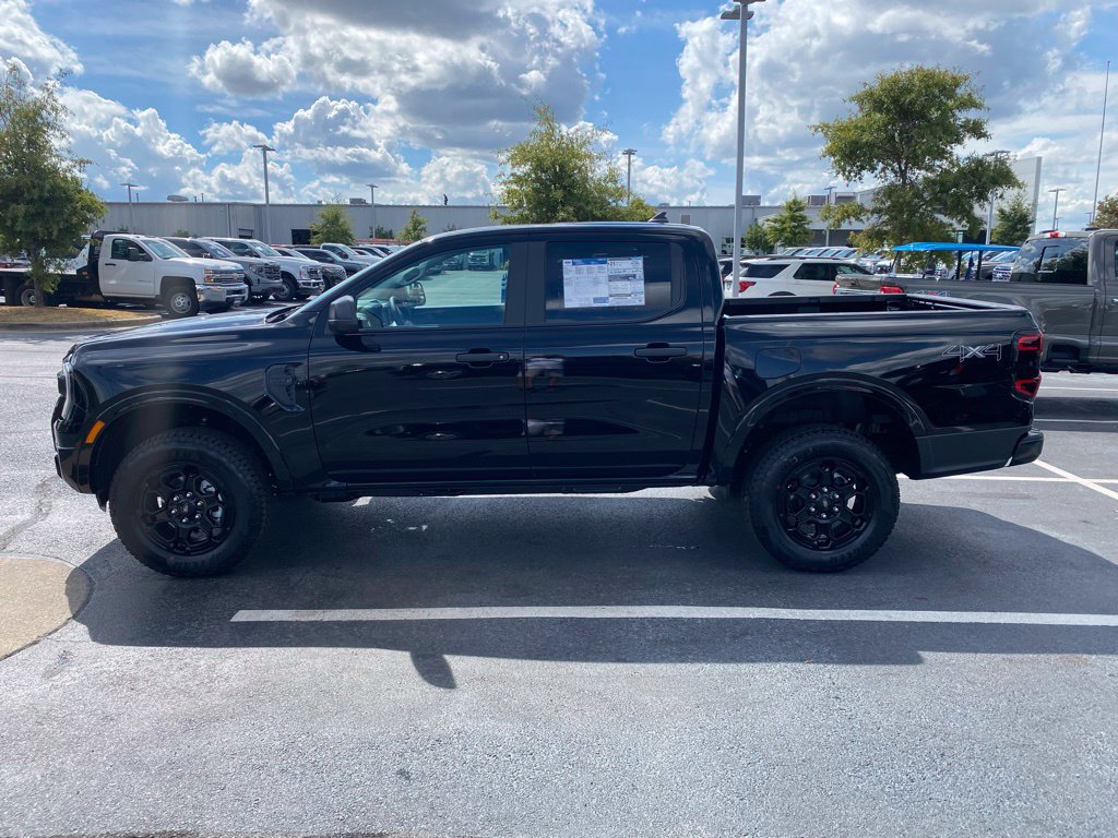New 2026 Ford Ranger XLT w/ Equipment Group 301A High AWD/4WD image 4