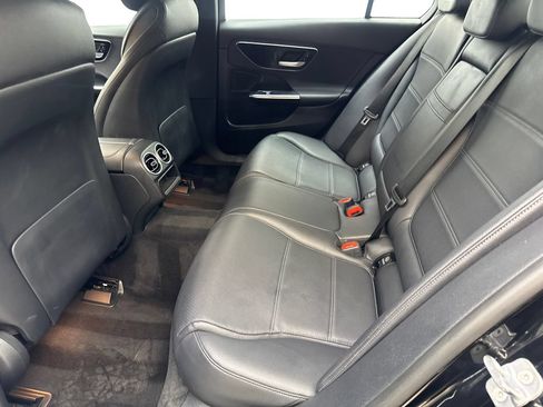 Used 2024 Mercedes-Benz C 300 Sedan image 31