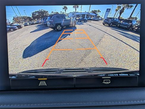 Used 2024 Chevrolet Tahoe LT image 19