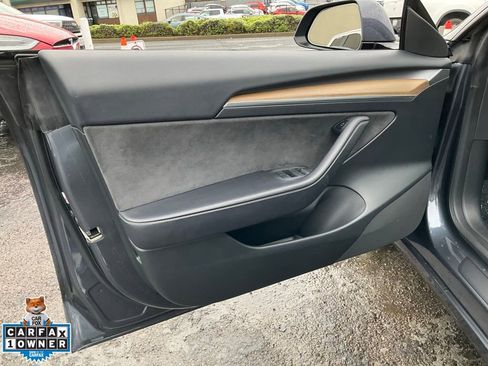 Used 2023 Tesla Model 3 Long Range image 20