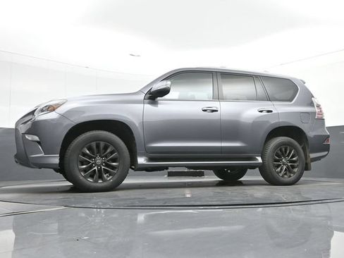 Used 2023 Lexus GX 460 Premium AWD/4WD image 16