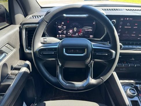 Used 2026 GMC Canyon Elevation w/ Convenience Package AWD/4WD image 9