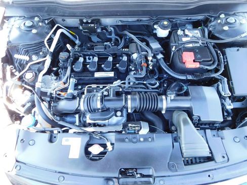 Certified 2018 Honda Accord Touring image 37