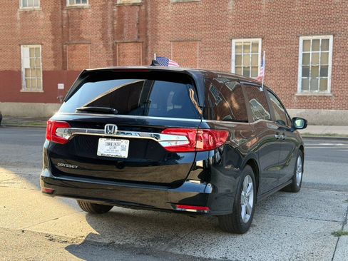 Used 2018 Honda Odyssey EX-L image 4
