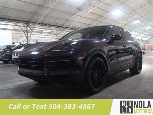 Used 2024 Porsche Cayenne S image 1