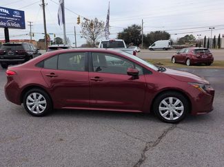 Used 2022 Toyota Corolla LE video 2