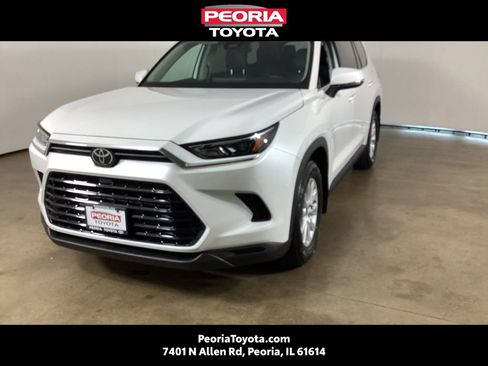 Used 2025 Toyota Grand Highlander AWD Hybrid image 1