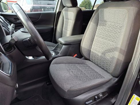 Used 2022 Chevrolet Equinox LT image 13