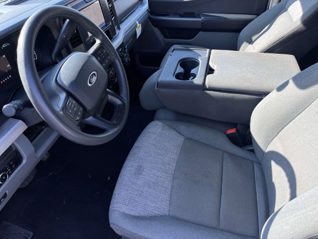 Used 2025 Ford F250 XLT AWD/4WD image 26
