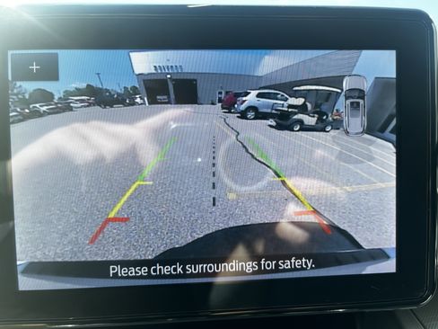 Used 2021 Ford Explorer XLT w/ Equipment Group 202A image 16