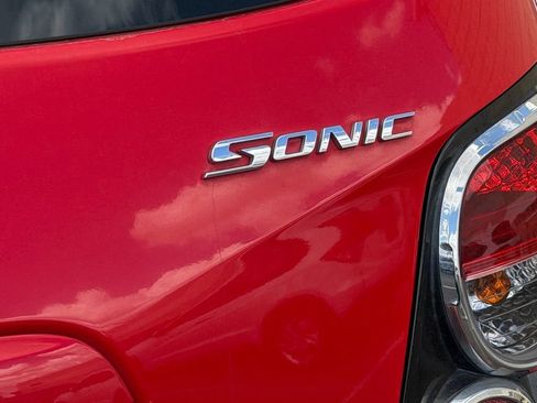 Used 2014 Chevrolet Sonic LS FWD image 11