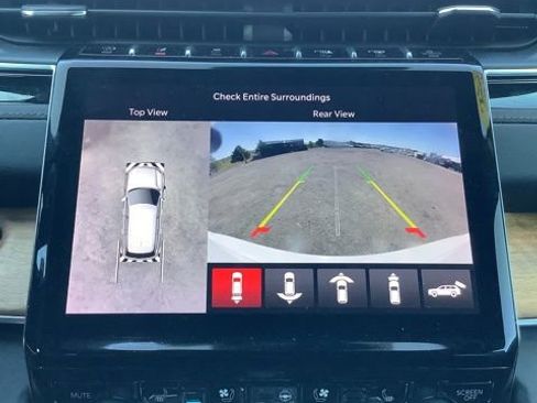Certified 2025 Jeep Grand Cherokee L Summit AWD/4WD image 28