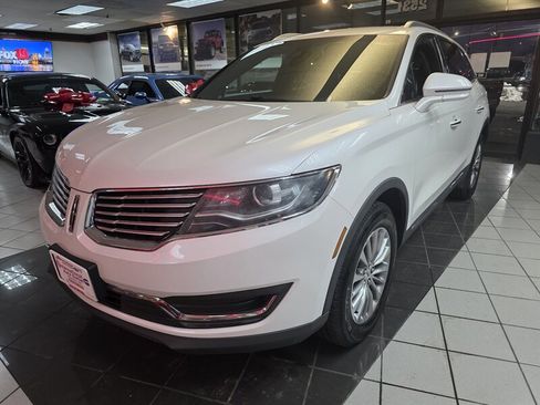 Used 2018 Lincoln MKX Select w/ Select Plus Package image 2