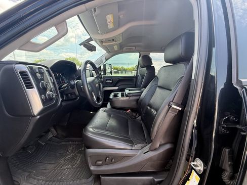 Used 2016 Chevrolet Silverado 2500 LT w/ LT Convenience Package AWD/4WD image 12