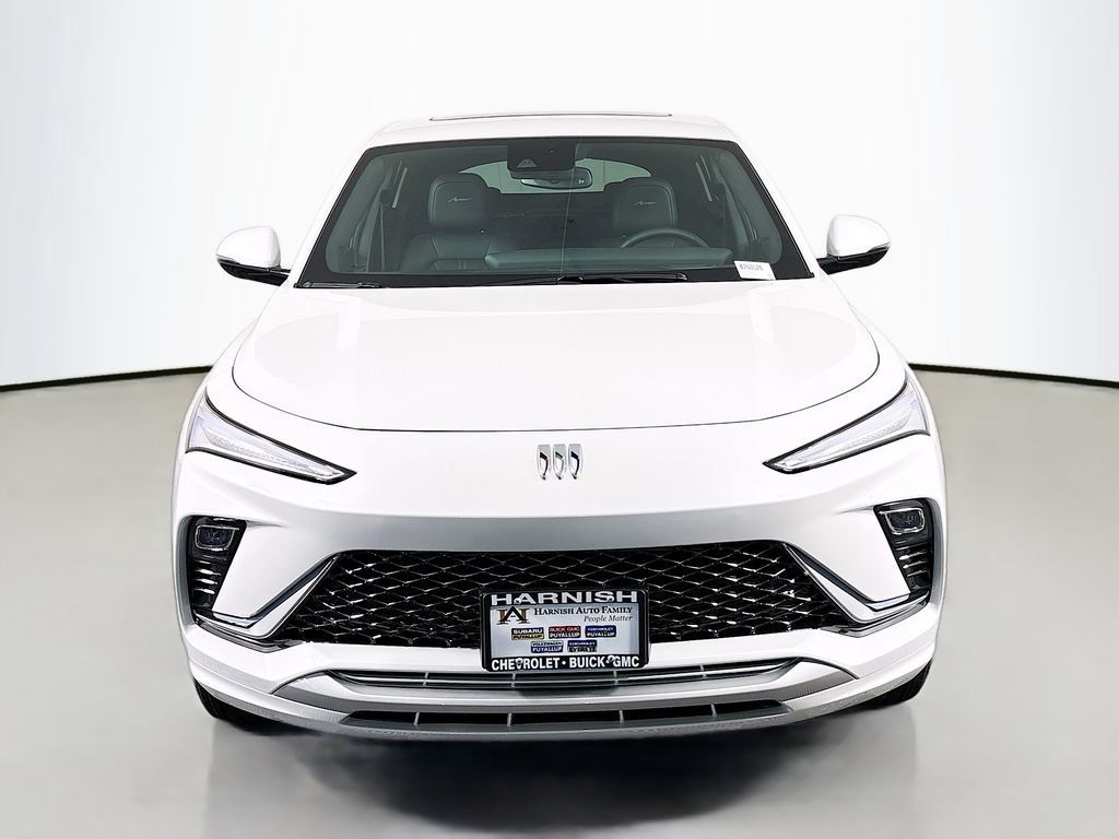New 2026 Buick Envista Avenir FWD image 2