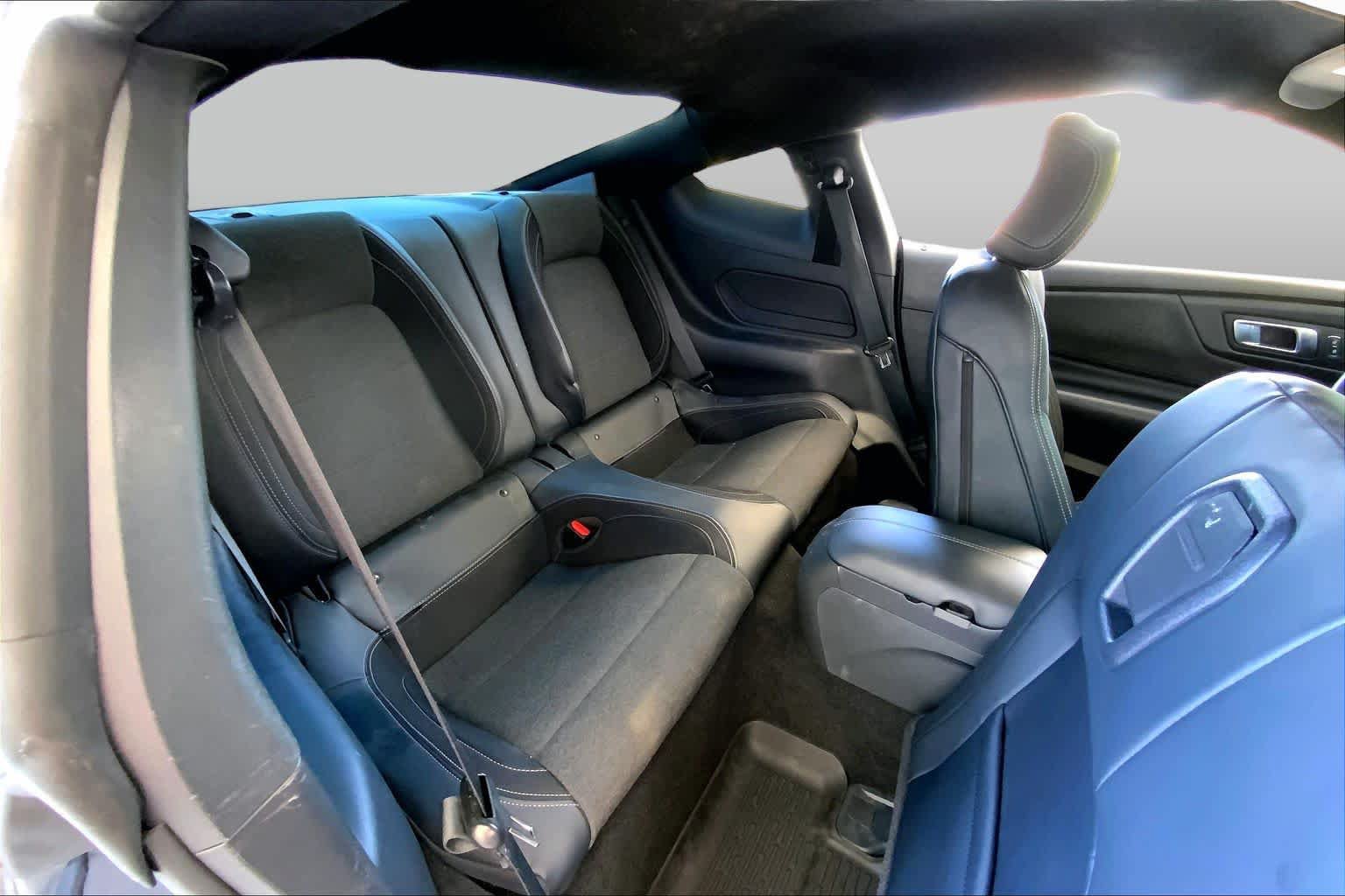 Used 2024 Ford Mustang GT RWD image 19