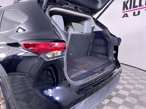 Used 2023 Toyota Highlander Bronze Edition image 27