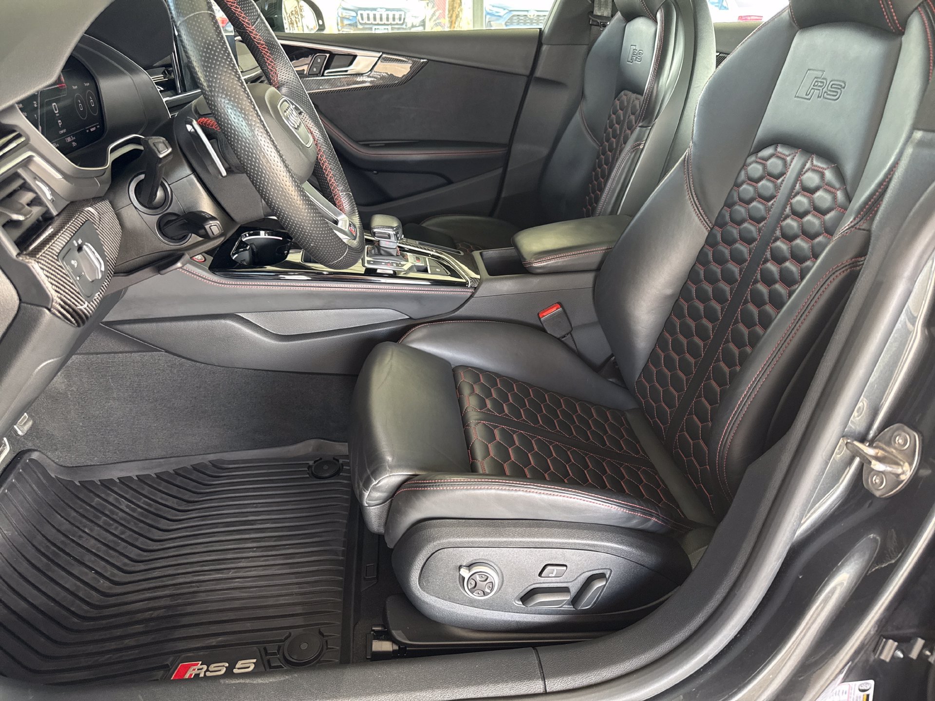 Used 2022 Audi RS 5 Sportback w/ Black Optic Carbon Package AWD/4WD image 16