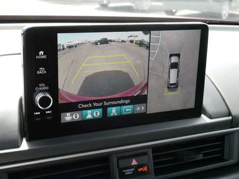 Used 2025 Honda Pilot Black Edition image 32