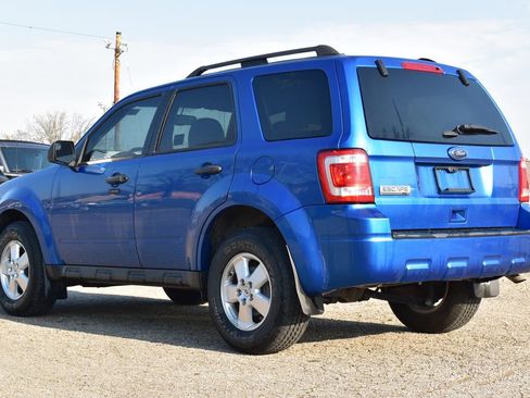 Used 2011 Ford Escape XLT image 7