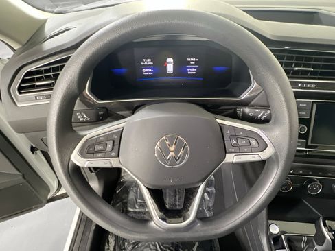 Used 2023 Volkswagen Tiguan S AWD/4WD image 11