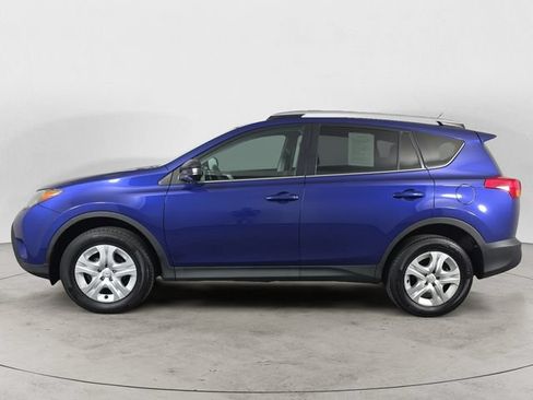 Used 2015 Toyota RAV4 LE AWD/4WD image 8