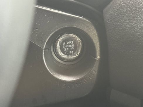 Used 2023 Jeep Renegade Trailhawk image 29