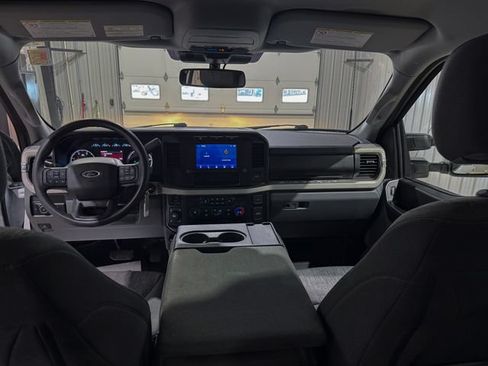 Used 2023 Ford F250 XLT AWD/4WD image 19