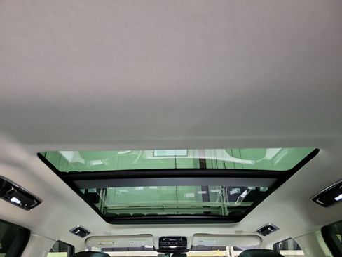 Used 2023 Land Rover Range Rover SE AWD/4WD image 27