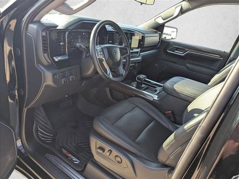 Used 2023 Chevrolet Silverado 1500 RST AWD/4WD image 9