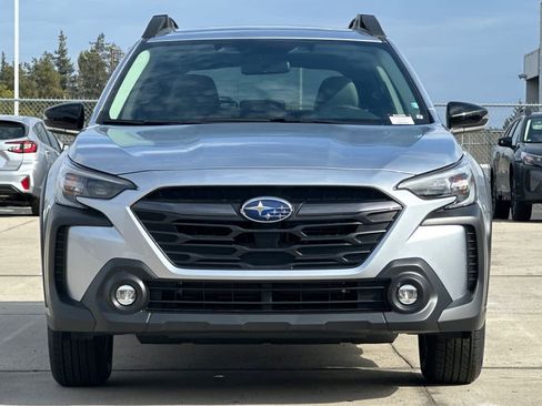 New 2025 Subaru Outback Premium image 8