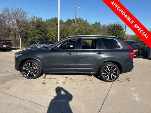 Used 2021 Volvo XC90 T6 Momentum w/ Advanced Package image 8