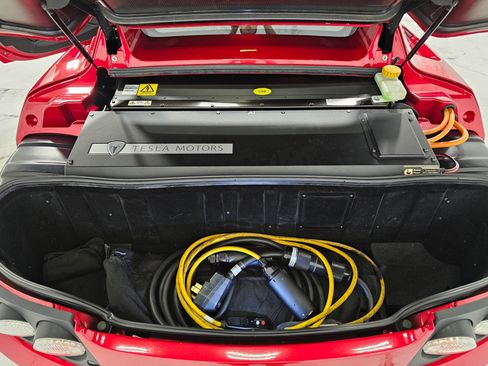 Used 2010 Tesla Roadster Sport image 25